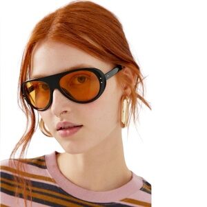 NWT Urban Outfitters Agyness Aviator Sunglasses